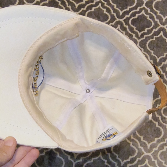 🎸VINTAGE HARD ROCK CAFE WHISTLER HAT - Picture 5 of 6